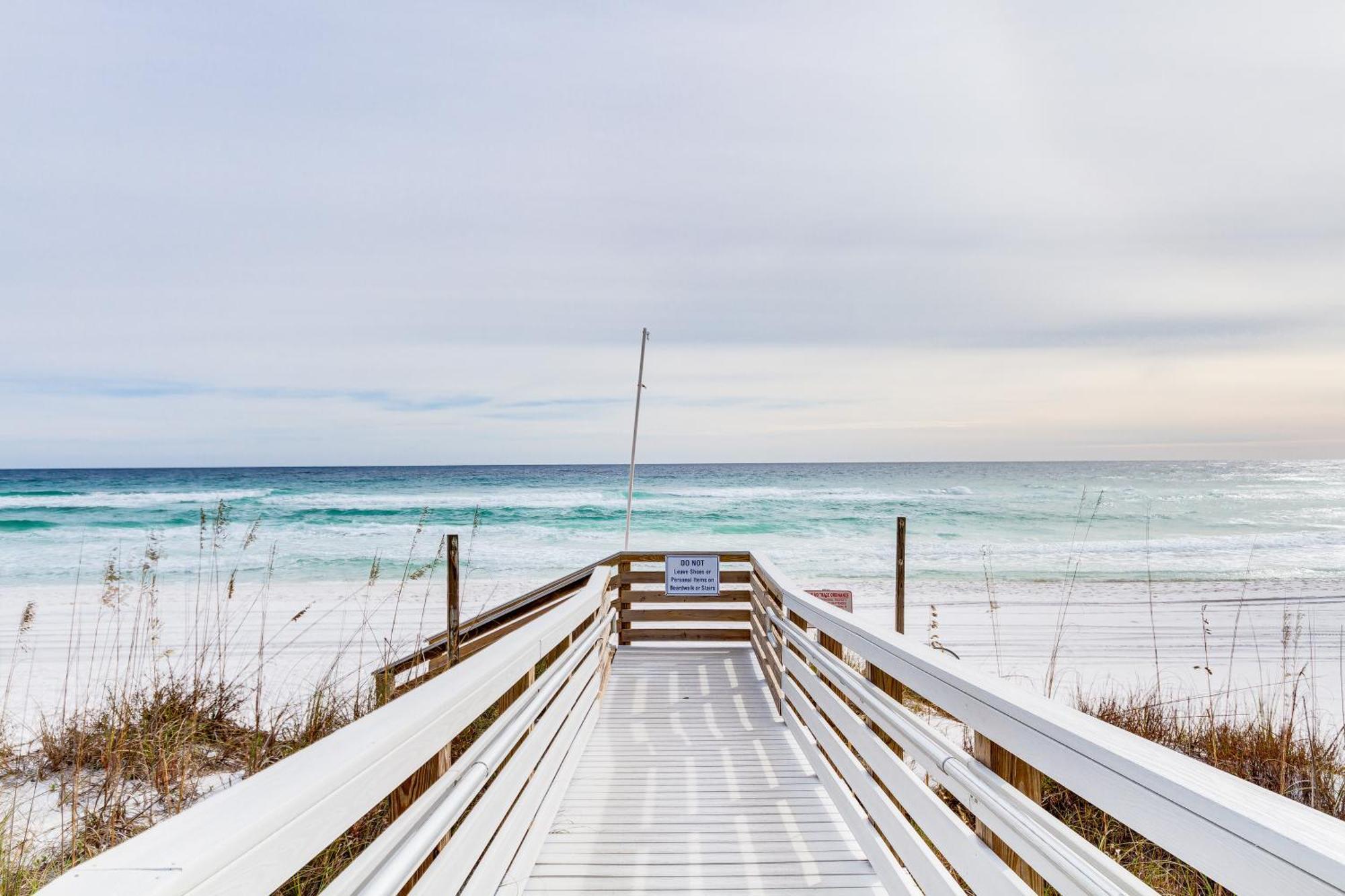 Pensacola Beach Condo With Patio And Access To Beach! Экстерьер фото